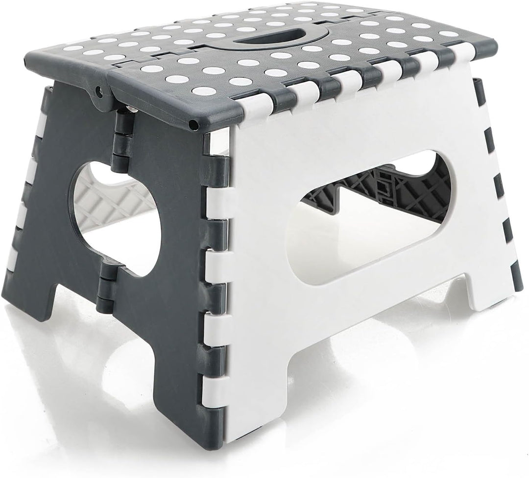 com-four® Klapptritt mit Gumminoppen - Rutschfester Klapphocker - Faltbarer Tritthocker - tragbare A