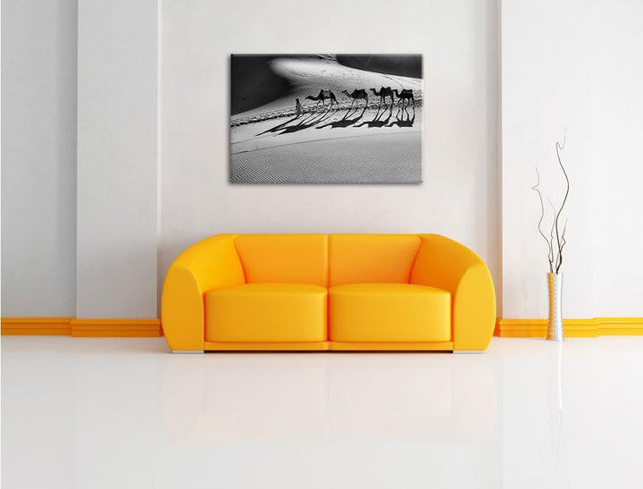 Pixxprint Monocrome, Kamelkarawane in der Wüste, Format: 100x70 auf Leinwand, 100x70