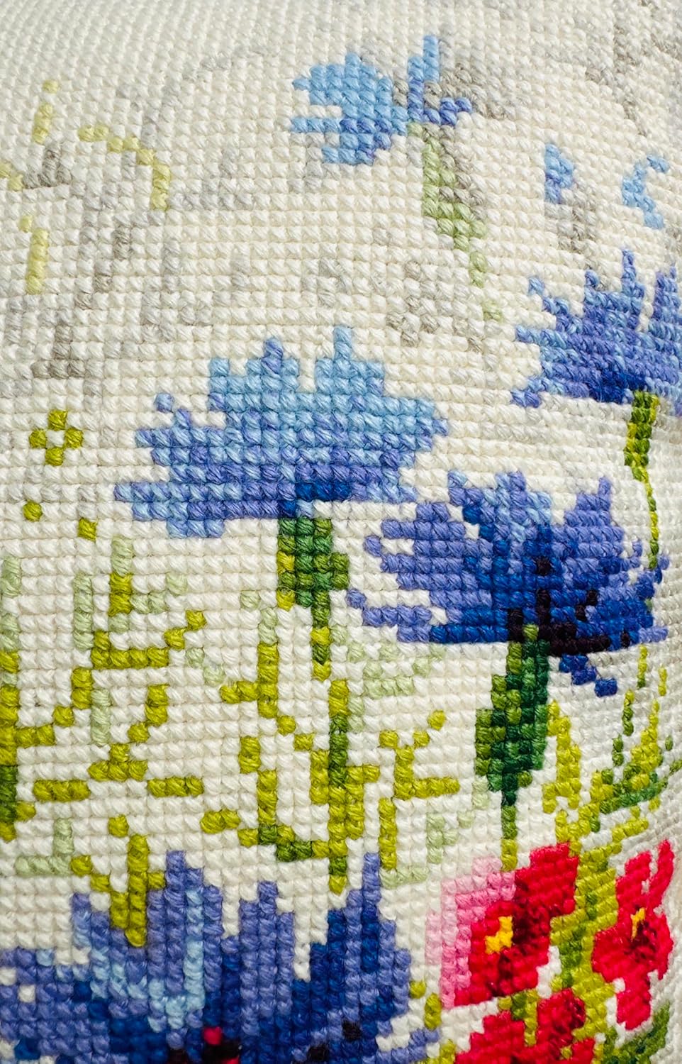 RIOLIS Stickpackung Stickbild oder Kissenplatte Blumen, gezählter Kreuzstich