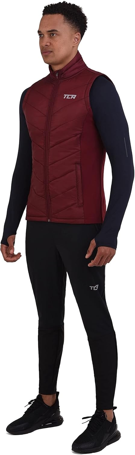 TCA Herren Excel Runner Leichte und gepolsterte Weste mit Reissverschlusstaschen XXL Cabernet, XXL C