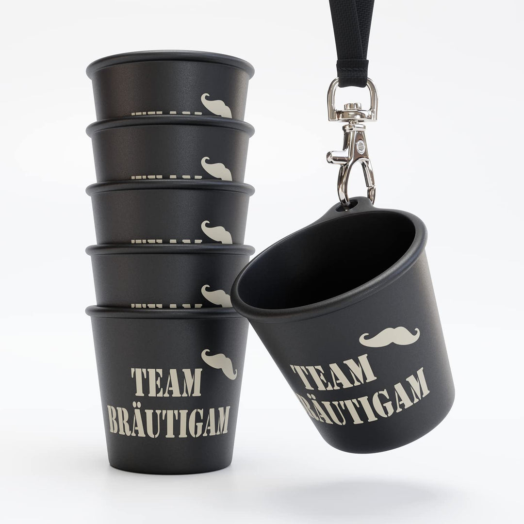 SoPro 6x Schnapsbecher zum Umhängen 4 cl wiederverwendbar - Schnapsgläser JGA 40 ml schwarz - Schnap