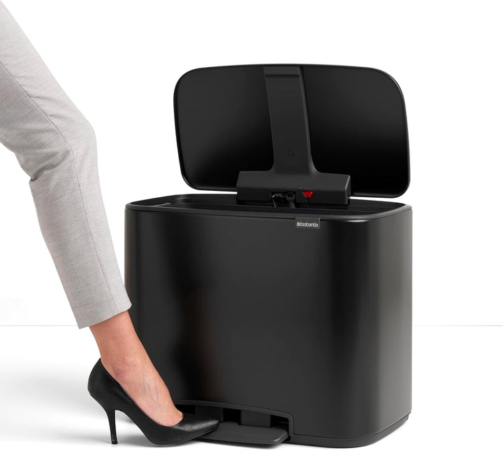 Brabantia Bo Treteimer 11 plus 23 L Abfalleimer, Metall, Matt schwarz, 54 x 36.5 x 44 cm, 1 Einheite