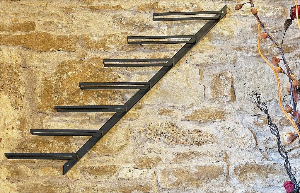 DanDiBo Weinregal Diagon Links 100cm aus Metall Flaschenhalter Flaschenständer Wandregal