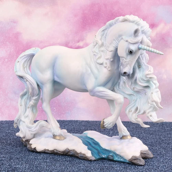Nemesis Now B4077M8 Figur Pure Spirit 24cm weiss