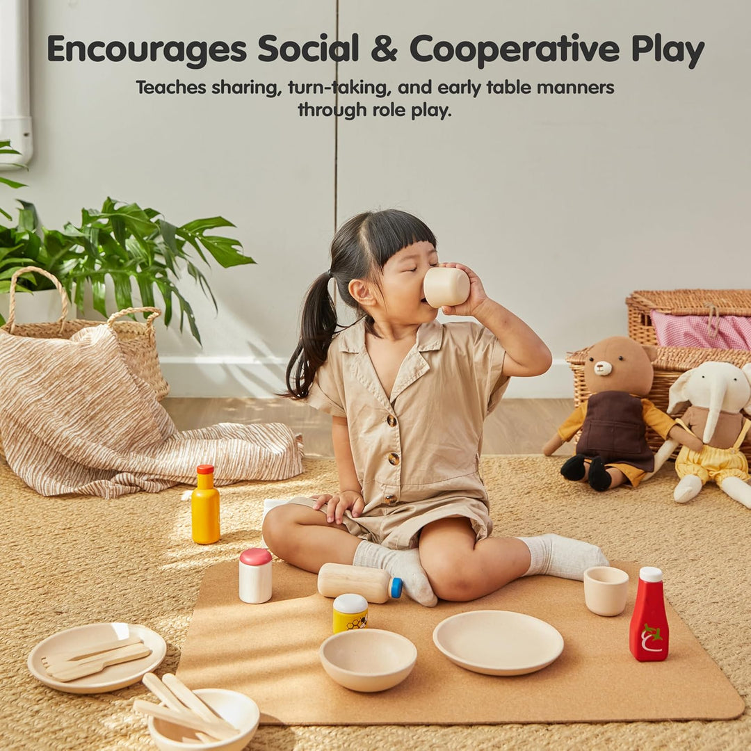 PlanToys Geschirr-Set - Kinderküche Zubehör - Geschirrset aus Holz - Holzspielzeuge 2 Jahre - Set Te