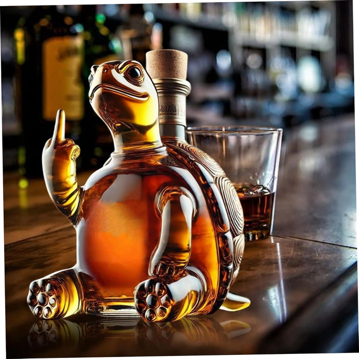 Whisky-Dekanter, 350 ml Schildkröten-Weindekanter zeigt seinen Mittelfinger, 5, 1 x 5, 1 x 7, transp