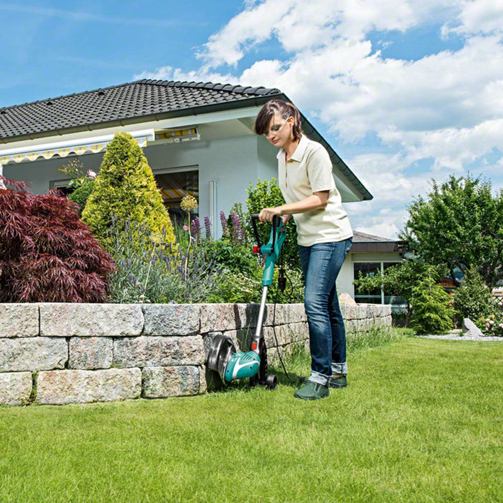 Bosch ART 30 Electric Grass Trimmer with 30 cm Cutting Diameter by Bosch Rasentrimmer - 30 cm Einzel