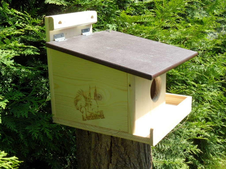 Eichhörnchenfutterhaus Nistkasten Eichhörnchenkobel, von Hand gefertigt im Bayerischen Wald XXXL
