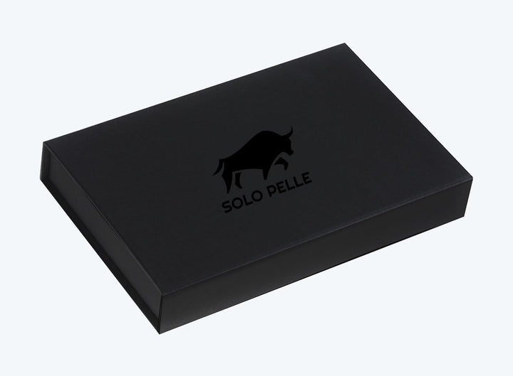Solo Pelle iPhone SE / 5 / 5S Fullcover in Premium Qualität (Schwarz) inkl. Geschenkbox Fullcover_sc