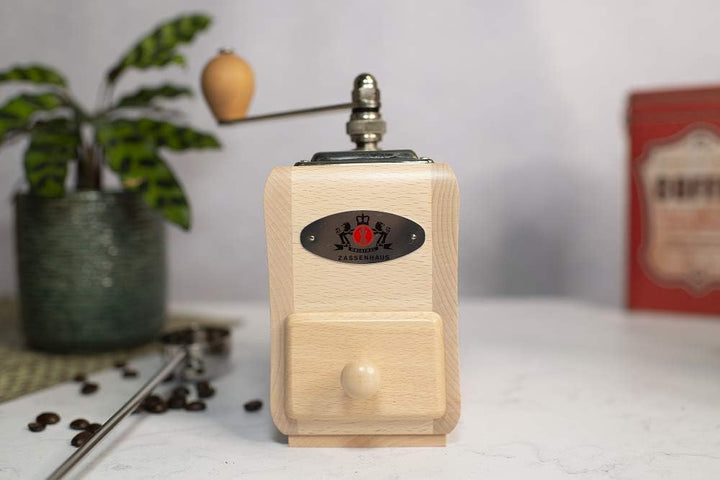 Zassenhaus 040098 Kaffeemühle Santiago, Holz, Natur, 19,8 x 8,9 x 14 cm, Braun, Braun