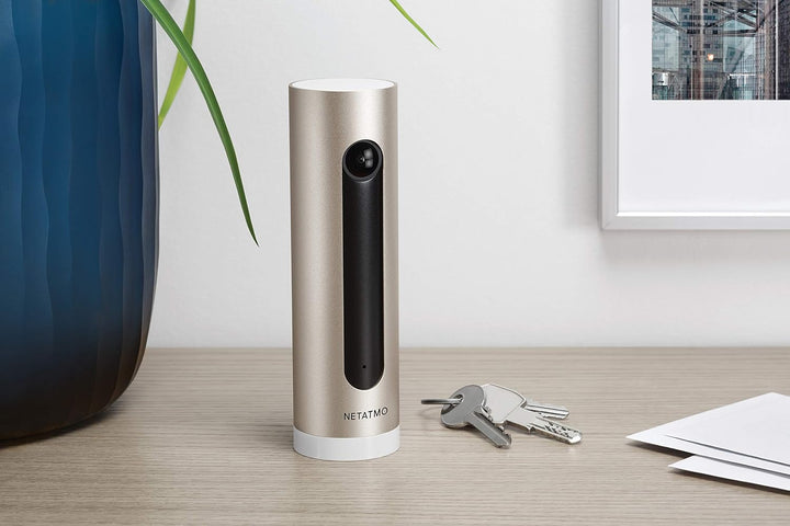 Netatmo Smarte Überwachungskamera Innen mit Wandhalterung, WLAN, Full HD, Bewegungserkennung, Nachts