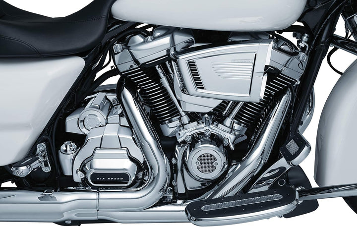 Kuryakyn 6412 Präzisions-Getriebeabdeckung für Milwaukee-Eight Powerplants: 2017–19 Harley-Davidson
