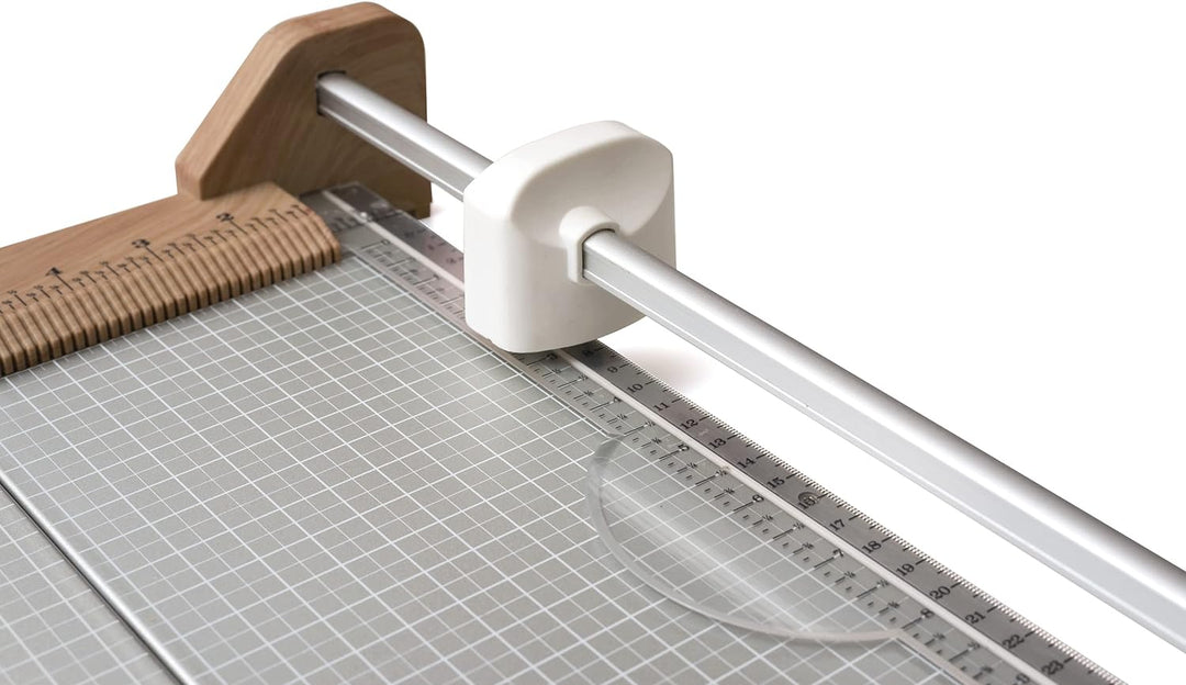 American Crafts WR660557 Premium Papier-Schneidegerät, Mehrfarbig, Einheitsgrösse Einheitsgrösse Tri