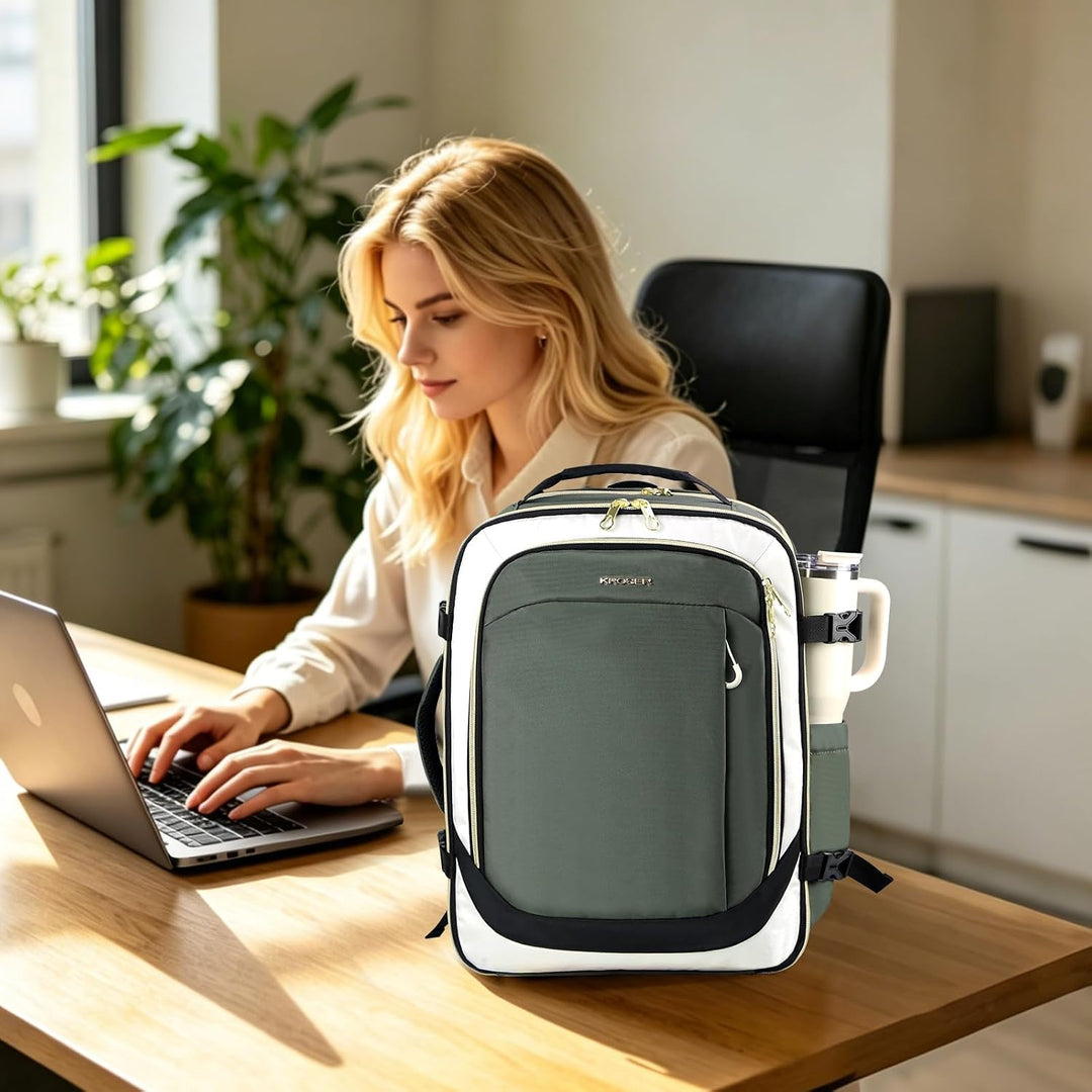 KROSER Laptop Rucksack 17,3 Zoll Handgepäck Daypack wasserabweisende Multifunktions-Laptoptasche für