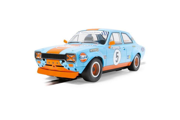 Scalextric Cars – Ford Escort MK1 C4530 – Fords 2023 modifiziert von Wayne Crabtree – Miniaturauto f