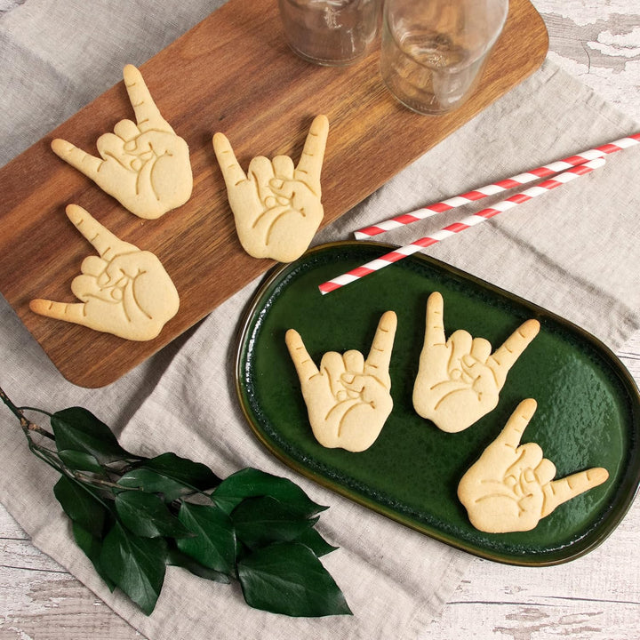 4er Set Handzeichen Ausstechformen (Formen: Victory Zeichen, Zeichen der Hörner, Gekreuzte Finger, S
