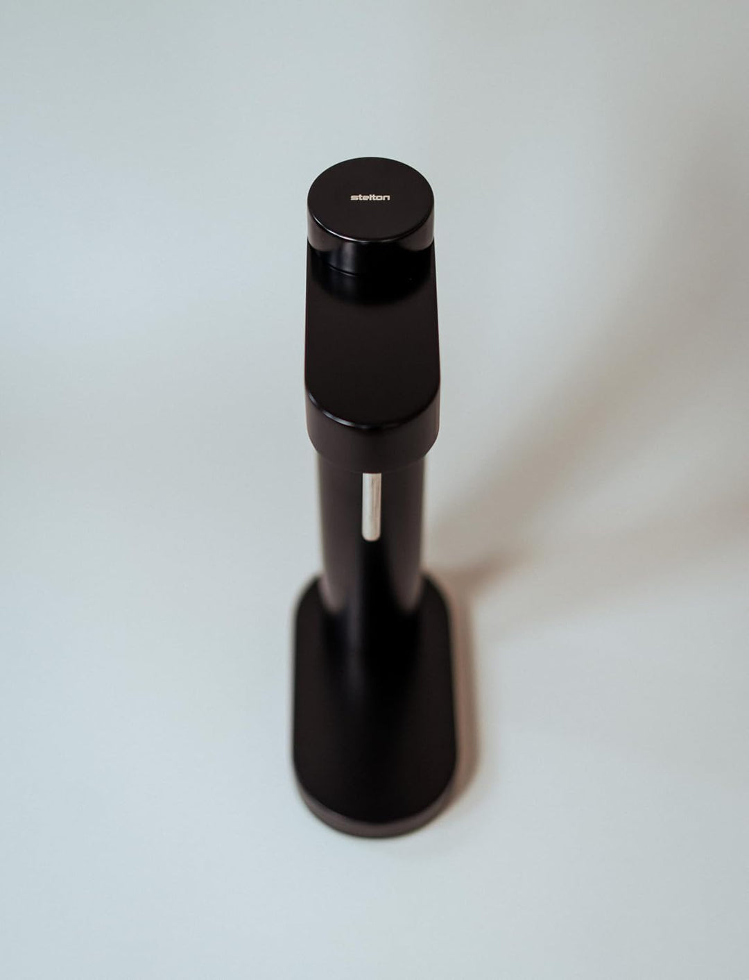Stelton CO2 Carbonator, Brus Wassersprudler Schwarz Metallic