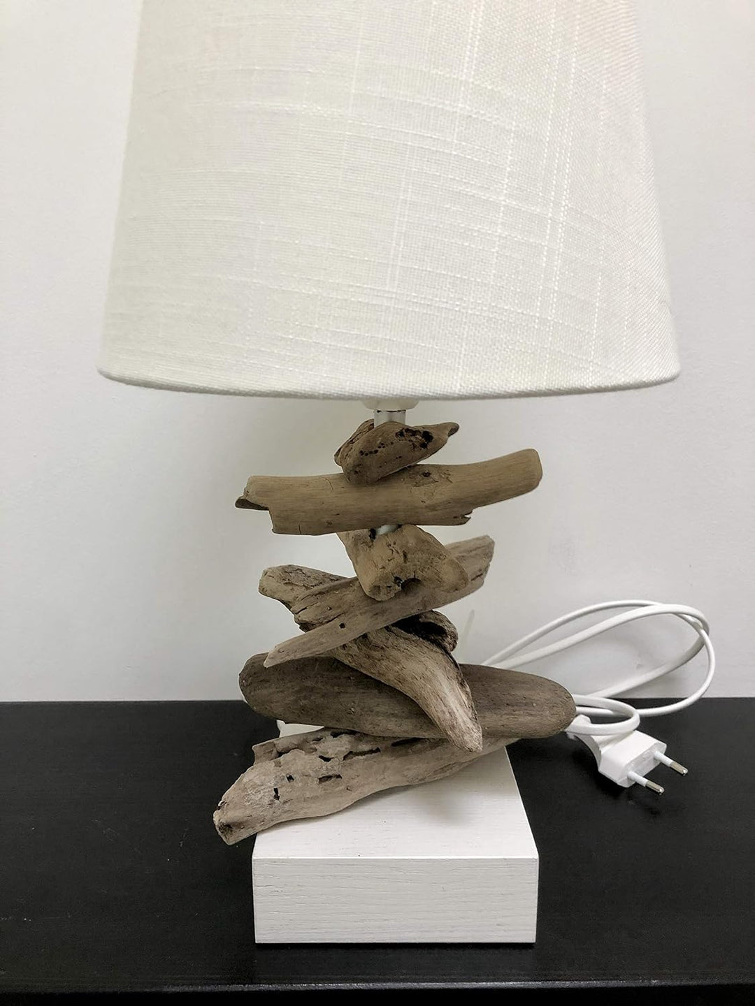 Handarbeit - Tischlampe aus Treibholz (Lampenschirm weiss), Lampenschirm weiss