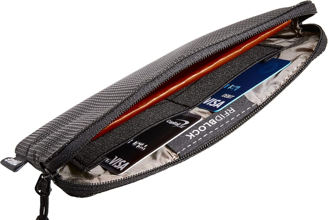 Thule Crossover 2 Black One-Size 28 centimeters Schwarz, 28 centimeters Schwarz