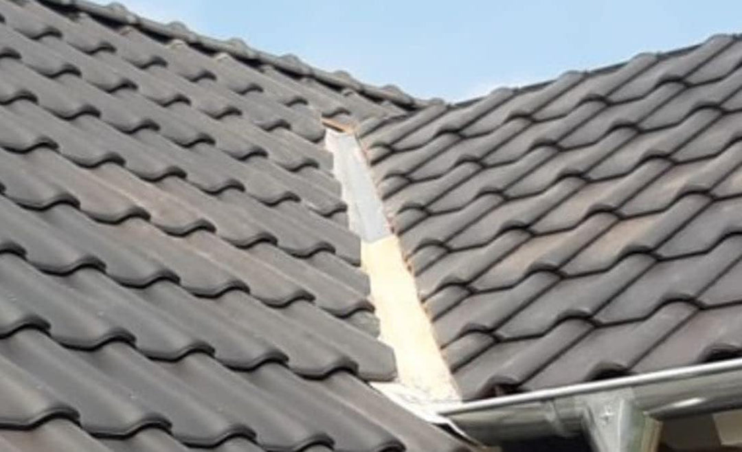 Kehlbleche 2 m lang Aluminium farbig 0,8 mm (gross, Rot RAL 8004) gross Rot Ral 8004, groß Rot