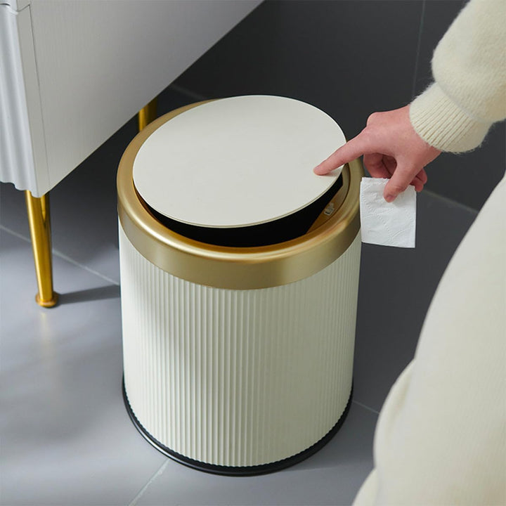 Kitchen Move Abfalleimer aus Kunststoff, 8 l, Weiss und Gold