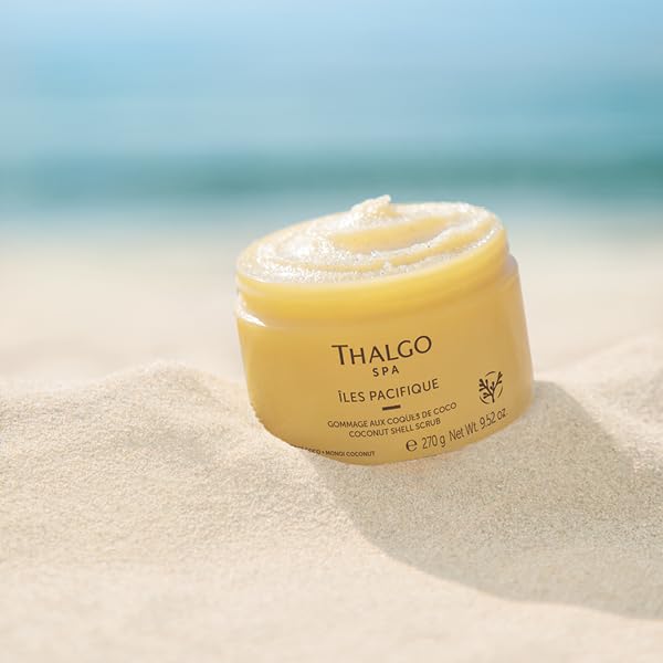 THALGO Iles Pacifique Coconut Shell Scrub 270 g