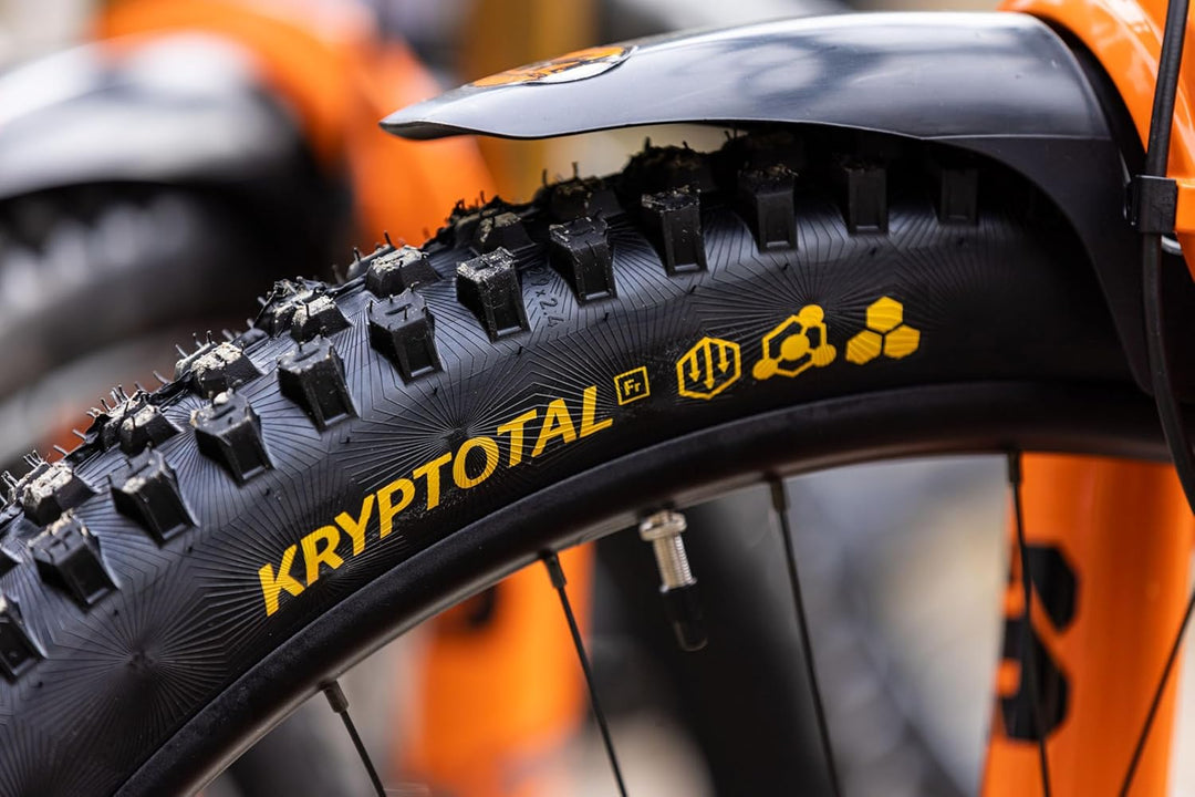 Continental Kryptotal-R Downhill Faltreifen // 60-584 (27,5x2,40') Supersoft Gravity Range, Gravity