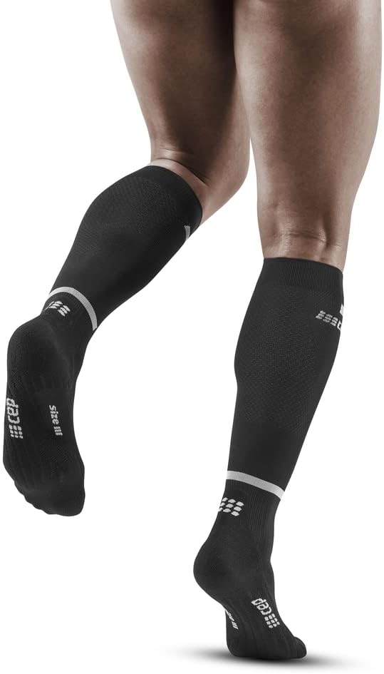 CEP - THE RUN COMPRESSION SOCKS TALL für Herren | Lange Laufsocken mit Kompression | Regenerierende