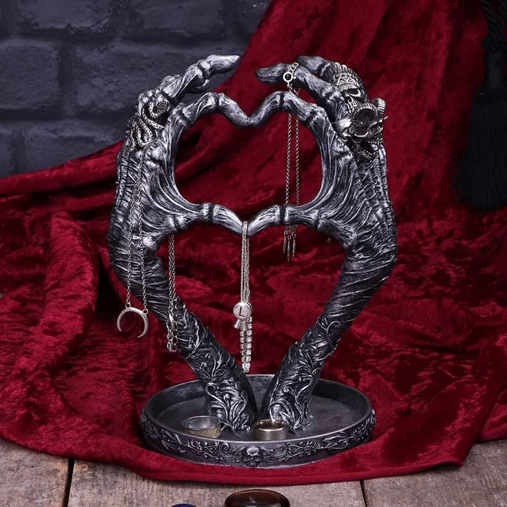 Nemesis Now Gothic Mummified Love Heart Hands Schmuckhalter für Schmuck, 22 cm, silberfarben