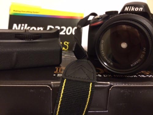Nikon D3200 SLR-Digitalkamera (24 Megapixel, 7,4 cm (2,9 Zoll) Display, Live View, Full-HD) Kit inkl