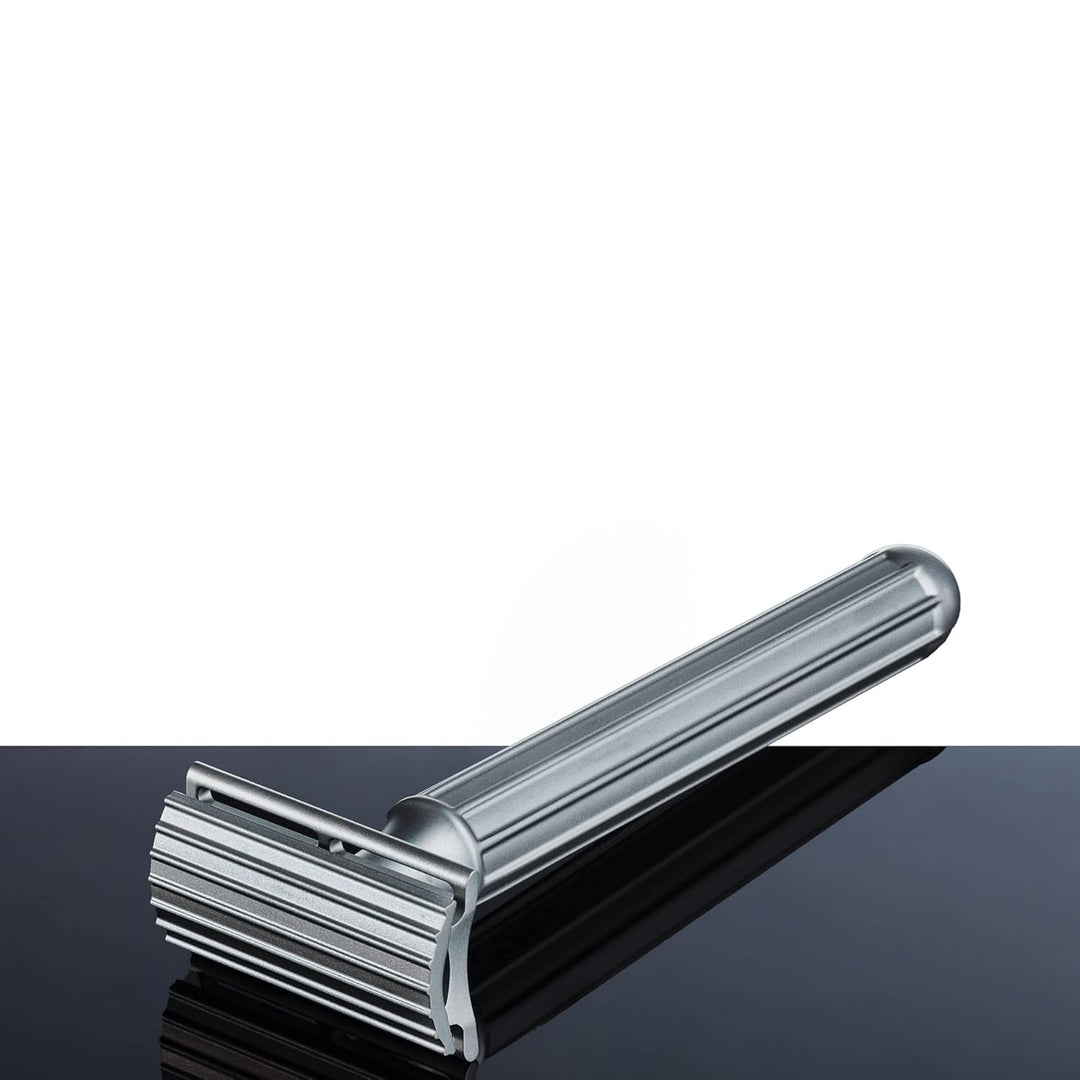 Design94 Rasierhobel aus Titan - Titanium ausgezeichnet mit dem German Design Award 2022 Titangrau 1