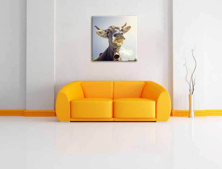 Pixxprint Lustiges Portrait Einer Kuh, Format: 70x70 auf Leinwand, 70x70
