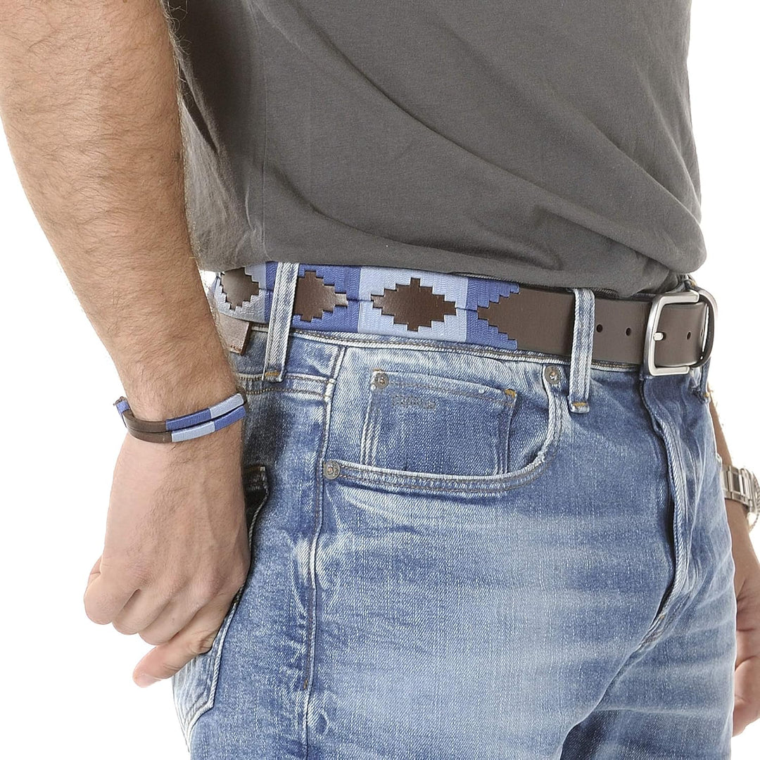 PELPE Argentinischer Ledergürtel mit passender Schnur und Lederarmband. Auf Leder gestickter Gürtel