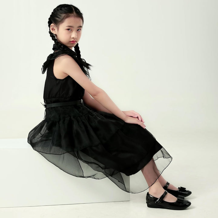 WIOLETA Schwarz Kleid Mädchen mit Perücke, Gürtel, Gürtelpolster, Socken für 4-13 Jahre, 100