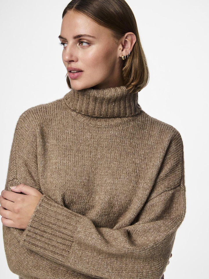 PIECES Damen Pcnancy Ls Loose Roll Neck Knit Noos Bc Pullover, Fossil