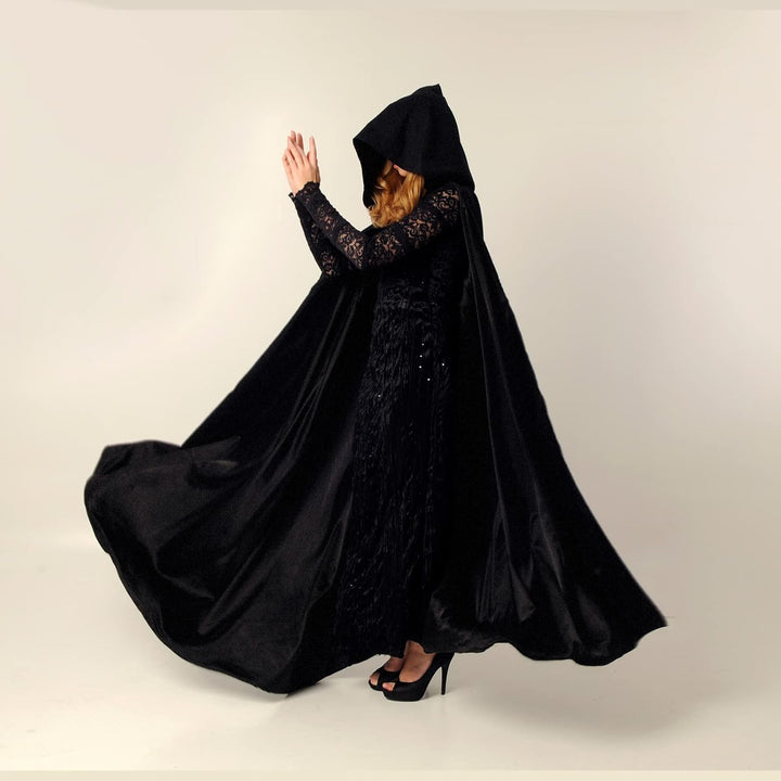 Halloween kostüm, Umhang Halloween Unisex umhang Cosplay kostüm Samt Kapuzenumhang Schwarz XL, Schwa
