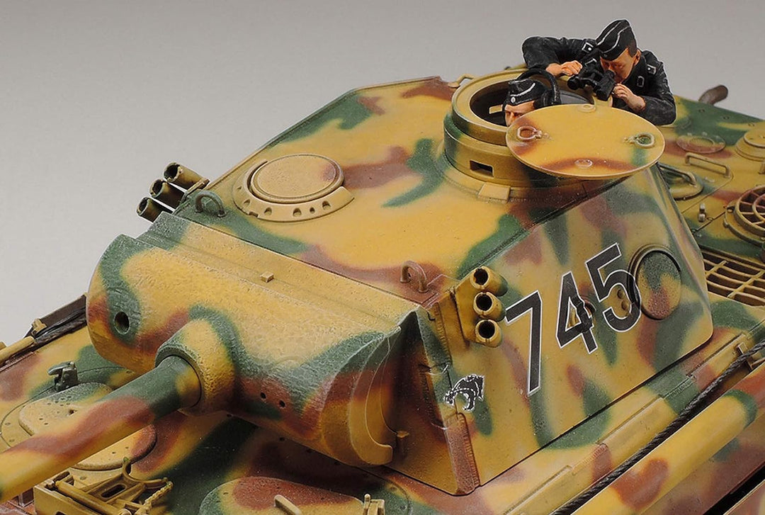 Dickie - Tamiya 300035345-1:35 Panzer Kampfwagen Panther