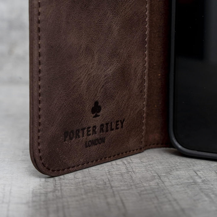 Porter Riley - Lederhülle für Google Pixel 7 Pro. Premium Echtleder Standhülle/Cover/Brieftasche (Sc