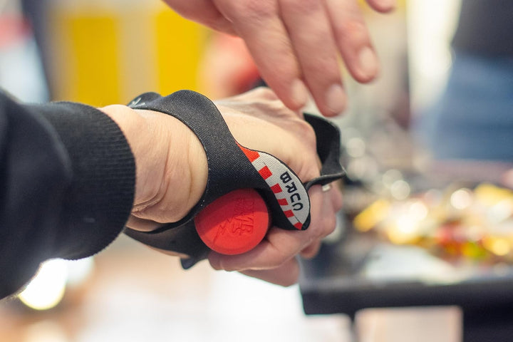 Handschoner AIR² – Made in Germany Handschutz – schützt gegen Blasen, Kribbeln &amp; Taube Hände – Druck