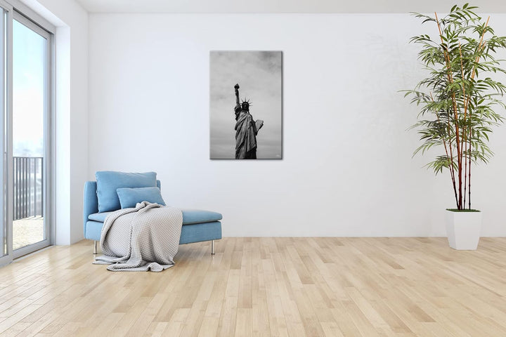 Symbol der Freiheit Effekt: Schwarz&amp;Weiss, Format: 80x60 als Leinwandbild, Motiv fertig gerahmt auf