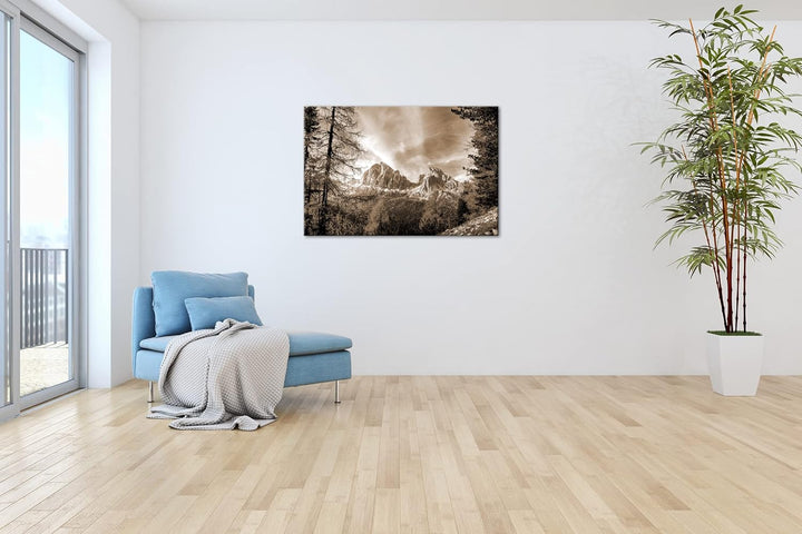 Traumhafte Berglandschaft der Dolomiten Format: 80x60 als Leinwand, Effekt: Sepia, Motiv fertig gera