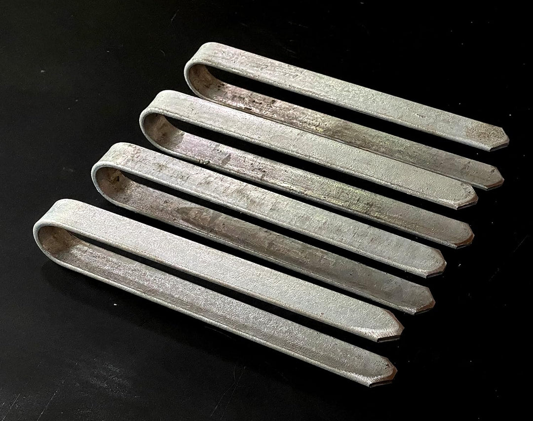 DanDiBo 4 Stück Bodenanker verzinkt M Erdanker für Rosenbogen 22 cm Heringe Erdspiess Bodenspiess Be