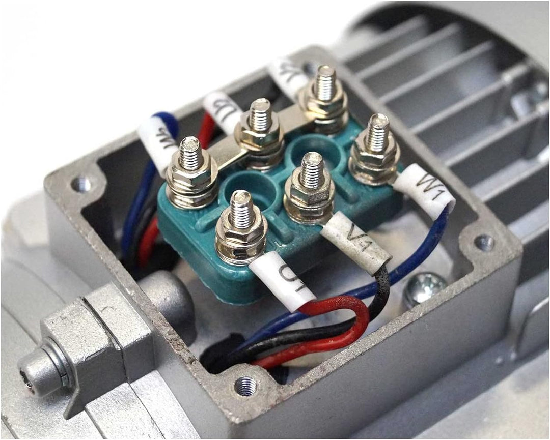 Elektromotor, dreiphasig, 230/400 V, 1,5 kW, 3000 U/min, Flansch B3 mit Beinen