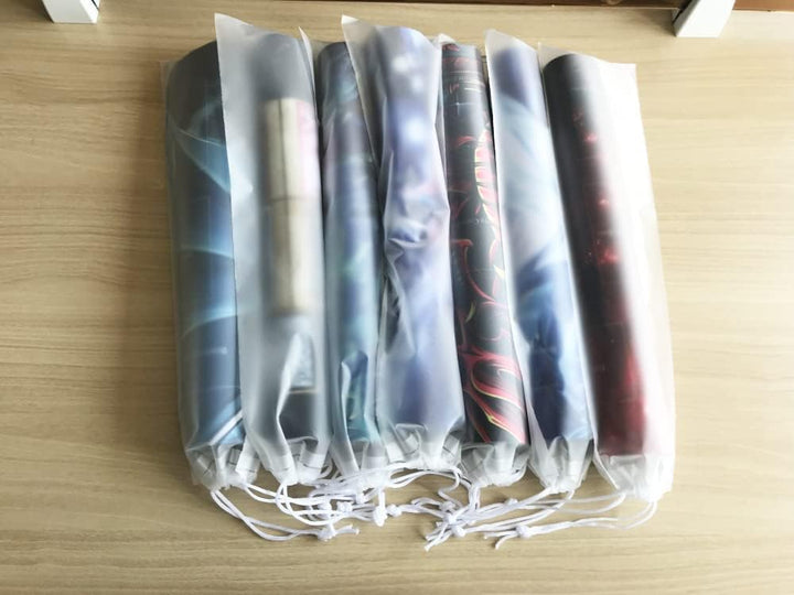 New Mlikemat Playmat Blauäugiger weisser Drache OCG TCG Matte, Spielmatte mit Zonen + gratis Tasche