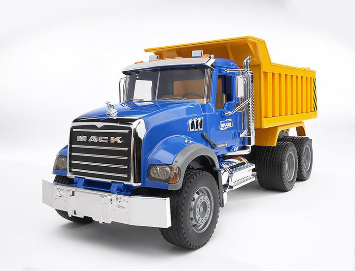bruder 02815 - Mack Granite LKW mit Kippmulde - 1:16 Lastwagen Laster Transporter Truck Baufahrzeug