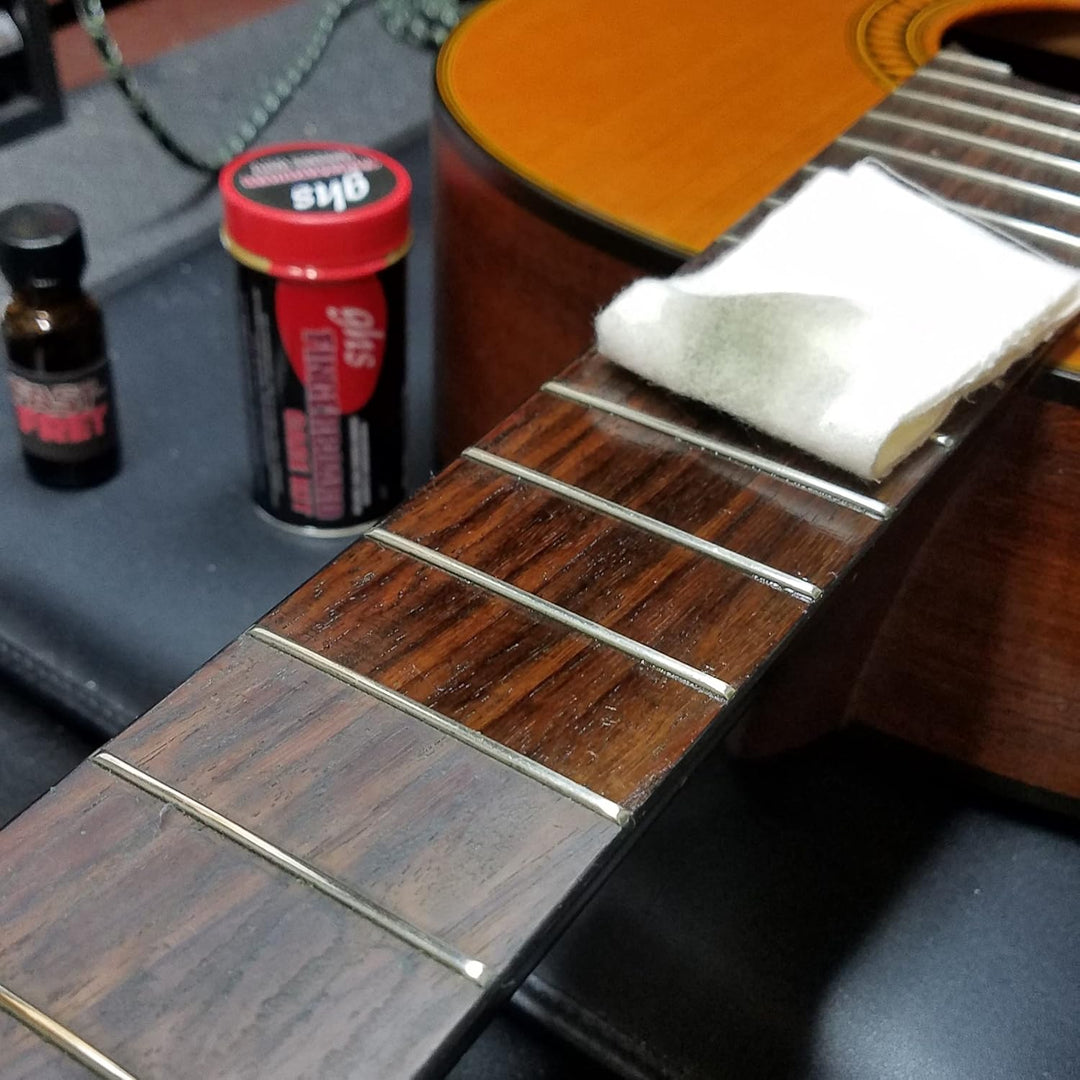 GHS™ Strings »FINGERBOARD CARE KIT - A77« Pflege-Set für Gitarre und Bass - Cleaner/Buffer/Tuch