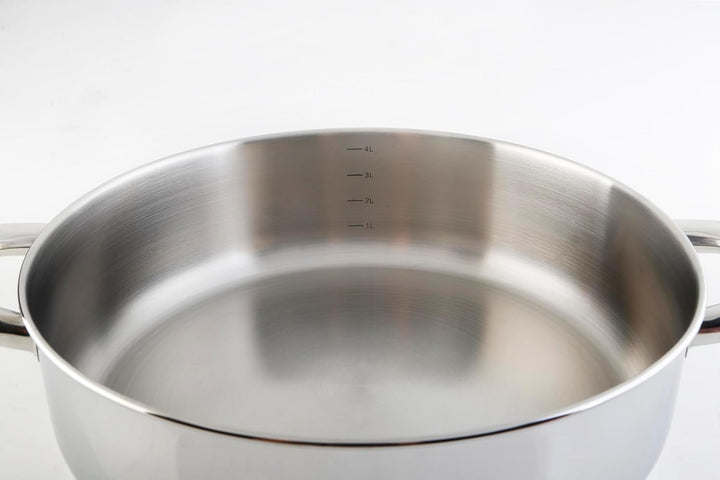 Niedriger Kochtopf Bratpfanne Bräter aus Edelstahl 18/10 mit Stahldeckel, Ø 24 cm.