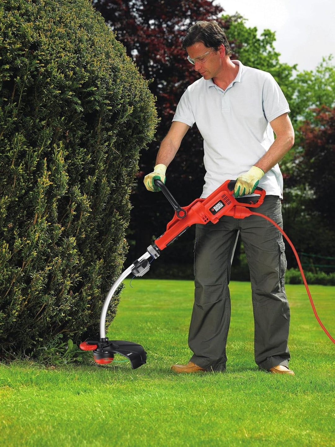 Black+Decker 800W Elektro-Motorsense (mit E-Drive Technologie, Kantenschnittfunktion, 6 Hochleistung
