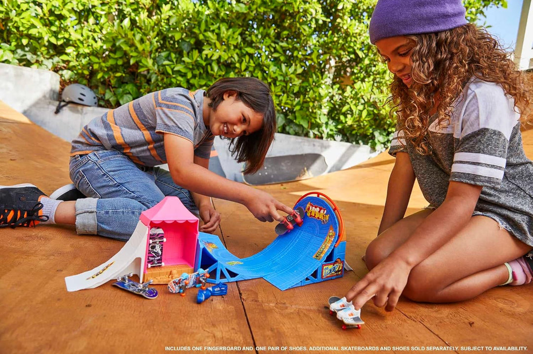 HOT Wheels Skate Vergnügungspark Skateset - Fingerboard & Skateschuhe, mit 360-Grad-Action, Stunt-Hi