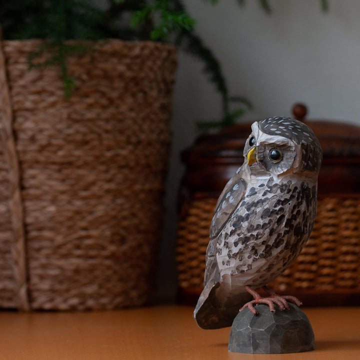 WILDLIFEGARDEN Wildlife Garden WG455 DecoBird Eule - Handgeschnitzter Dekorative Vogel aus Holz - Gr